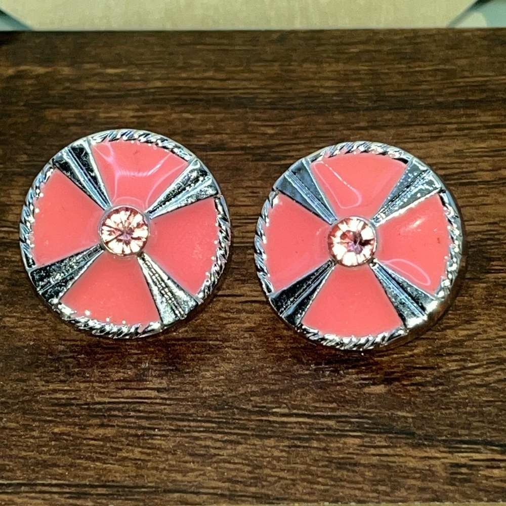 Dead-Stock ~ Vintage Acrylic Pink and Silver Tone Earrings